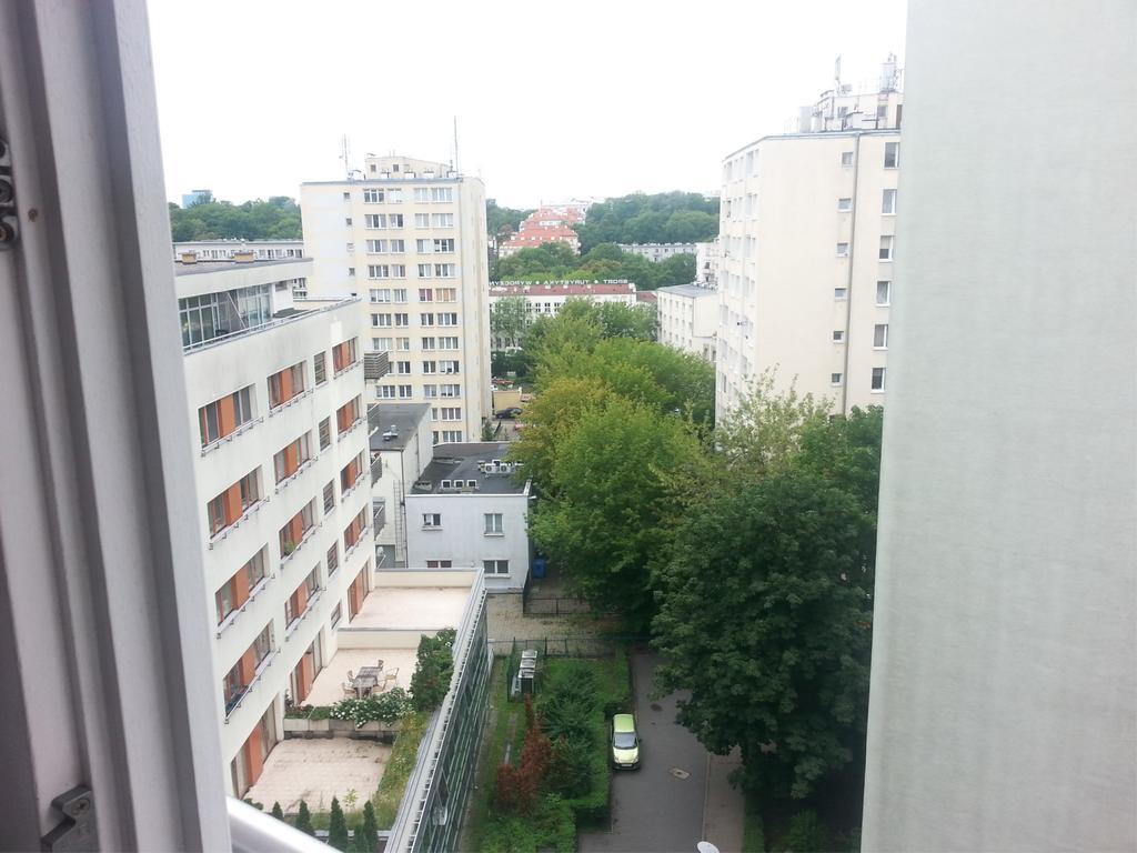 Dgm Apartment Варшава Экстерьер фото