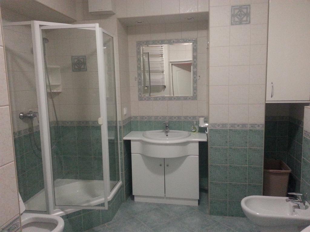 Dgm Apartment Варшава Экстерьер фото