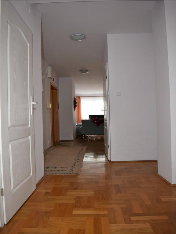Dgm Apartment Варшава Экстерьер фото