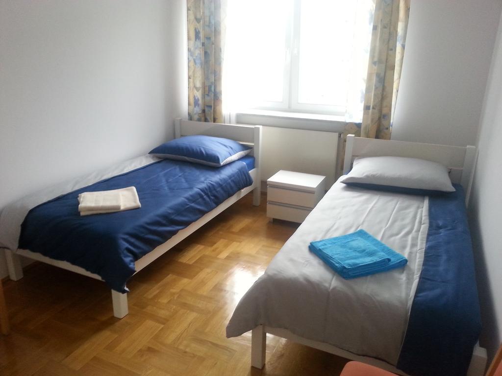 Dgm Apartment Варшава Экстерьер фото